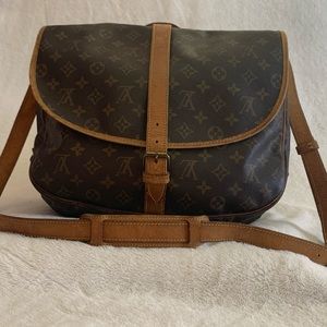 Authentic Louis Vuitton Saumur 35